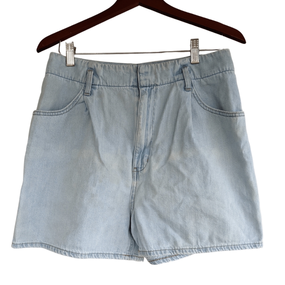 Uniqlo Light Wash High Waist Denim Shorts
